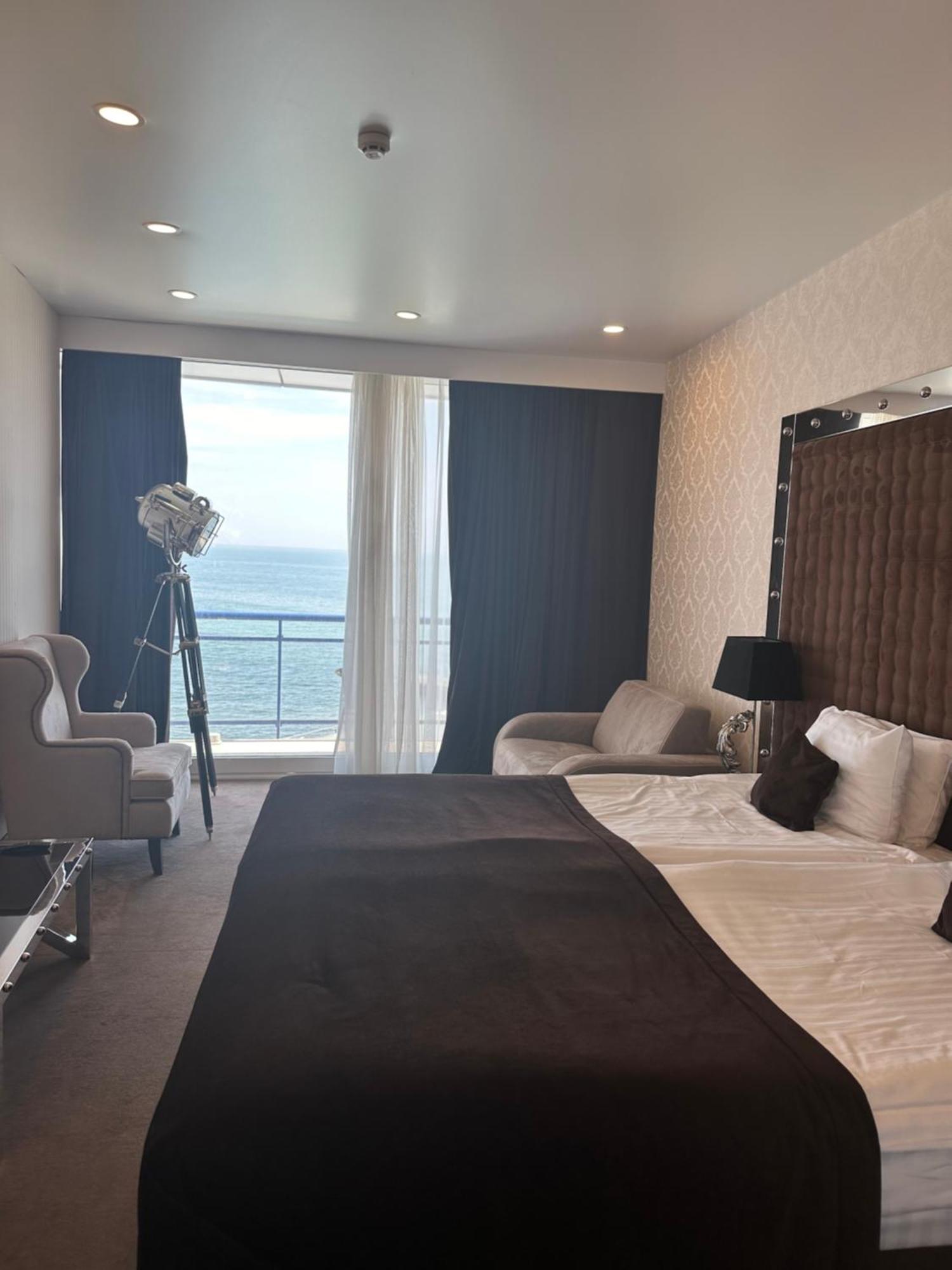 Maristella Marine Residense Hotel Apartment Odessa Eksteriør bilde